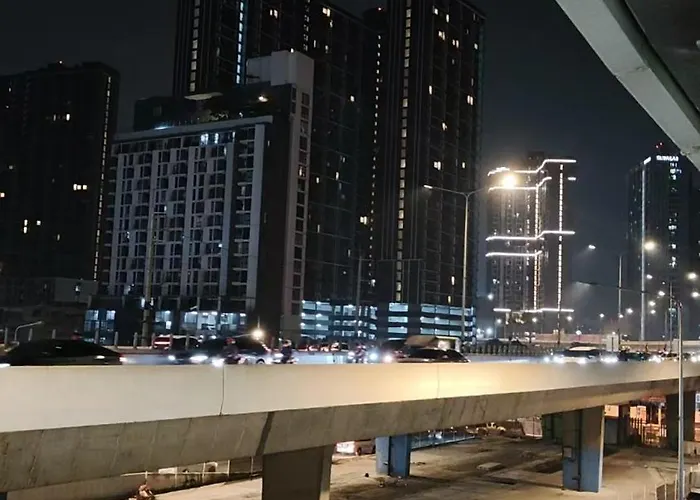 Wutthakat High-rise Exterior View Appartamento